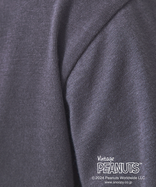 FRUIT OF THE LOOM(フルーツオブザルーム)の「【FRUIT OF THE LOOM/フルーツオブザルーム】ヴィンテージスヌーピー半袖Tシャツシリーズ(Tシャツ/カットソー・メンズ・ブラック/サックスブルー/アイボリー/イエロー・L/S/M)」の22枚目の写真