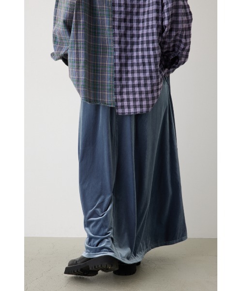 RODEO CROWNS WIDE BOWL（ロデオクラウンズワイドボウル）の「リラックスベロアスカート（スカート・レディース・イエロー/ライトベージュ/ネイビー/サックスブルー・FREE）」の13枚目の写真