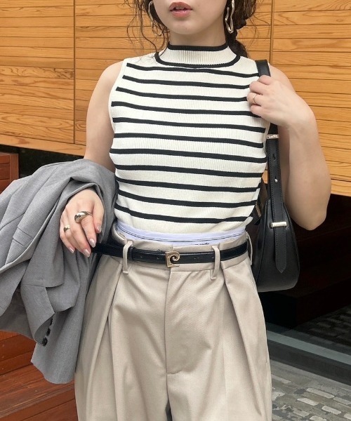 FRAY I.D(フレイアイディー)の「【pierre cardin】ハイネックニットタンク(ニット/セーター・レディース・ライトブルー/その他/ブラック/ホワイト・FREE)」の4枚目の写真