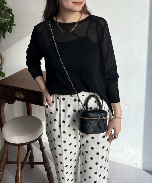 prose verse(プロズヴェール)の「ラグランスリーブシアーラメニット(ニット/セーター・レディース・シルバー/オフホワイト/ブラック・フリ-)」の4枚目の写真