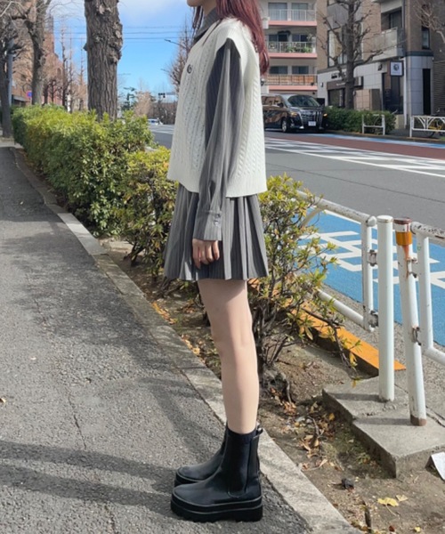 one way(ワンウェイ)の「ロゴ入りケーブルベスト(ベスト・レディース・ホワイト/グレー・FREE)」の17枚目の写真