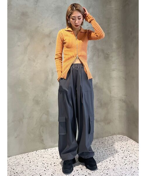 EMODA（エモダ）の「ナイロンタックパンツ（その他パンツ・レディース・ホワイト/ブラック/グレー・FREE）」の4枚目の写真