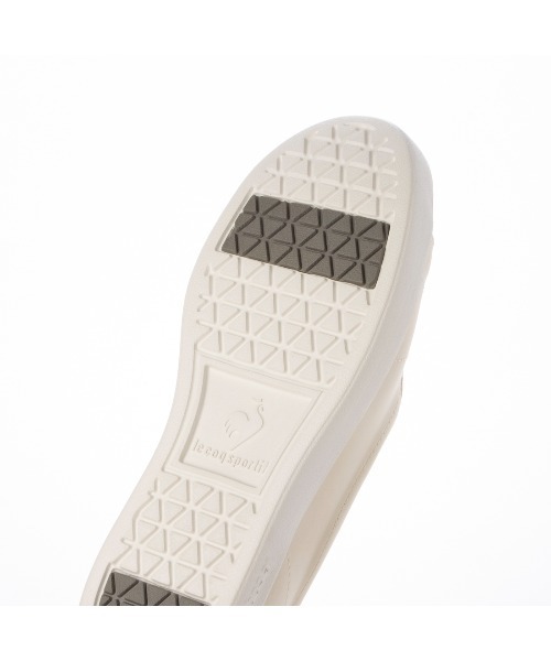 le coq sportif（ルコックスポルティフ）の「３ホールスタイルシューズ（LCSフルシュショート）（その他シューズ・レディース・ブラック/ホワイト/ベージュ/ブラック×ブラック・24.5cm/24cm/23.5cm/23cm/22.5cm）」の9枚目の写真