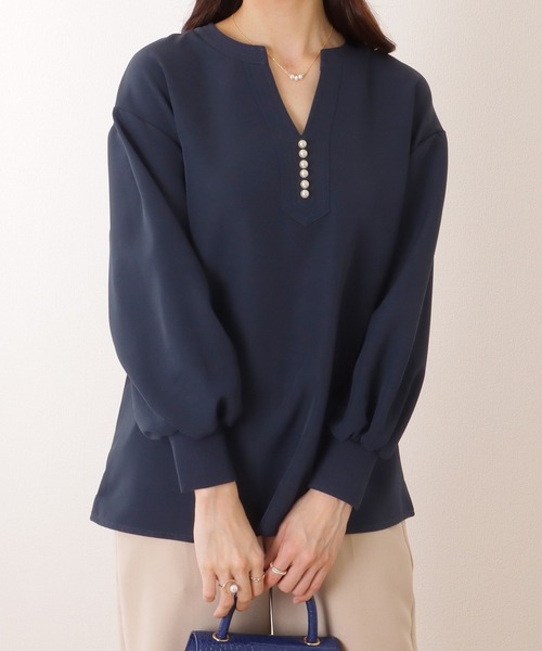 Lace Ladies(レースレディース)の「パール ボタン キーネック 長袖 ブラウス(シャツ/ブラウス・レディース・ベージュ/ネイビー/ブラック/アイボリー・S/FREE)」の12枚目の写真