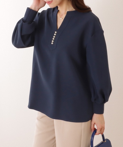 Lace Ladies(レースレディース)の「パール ボタン キーネック 長袖 ブラウス(シャツ/ブラウス・レディース・ベージュ/ネイビー/ブラック/アイボリー・S/FREE)」の14枚目の写真