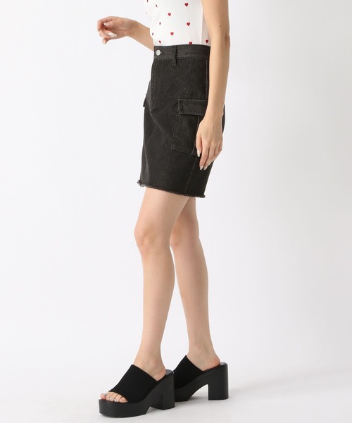 FOREVER 21(フォーエバー トゥエンティーワン)の「スーパー厚底サンダル(サンダル・レディース・ブラック・22.5㎝/23.5㎝/24.5㎝)」の13枚目の写真