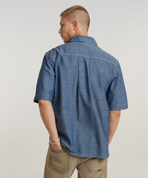 G-STAR(ジースター)の「DOUBLE POCKET RELAXED SHIRT/ショートスリーブデニムシャツ/シャンブレーシャツ(シャツ/ブラウス・メンズ・ダークインディゴブルー・SMALL/MEDIUM/LARGE/X-SMALL/X-LARGE)」の7枚目の写真
