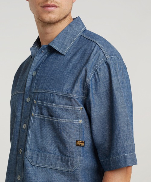 G-STAR(ジースター)の「DOUBLE POCKET RELAXED SHIRT/ショートスリーブデニムシャツ/シャンブレーシャツ(シャツ/ブラウス・メンズ・ダークインディゴブルー・SMALL/MEDIUM/LARGE/X-SMALL/X-LARGE)」の4枚目の写真