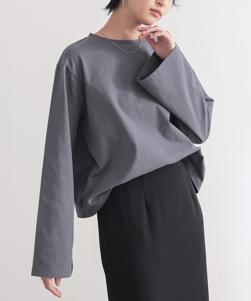 for/c(フォーシー)の「汗シミ防止フレアスリーブロンT【サスティナブル】(Tシャツ/カットソー・レディース・ホワイト/チャコールグレー/ブラック・L/M)」の3枚目の写真