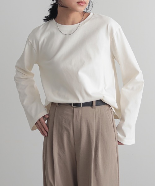 for/c(フォーシー)の「汗シミ防止フレアスリーブロンT【サスティナブル】(Tシャツ/カットソー・レディース・ホワイト/チャコールグレー/ブラック・L/M)」の7枚目の写真