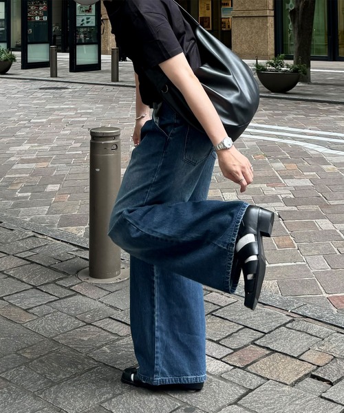 CALLNE（カルネ）の「【CALLNE】Tech Half Moon Shoulder Bag / テックハーフムーンショルダーバッグ（ショルダーバッグ・メンズ・ブラック系2/ブラック系1/ホワイト系1/グレー系1・FREE）」の22枚目の写真