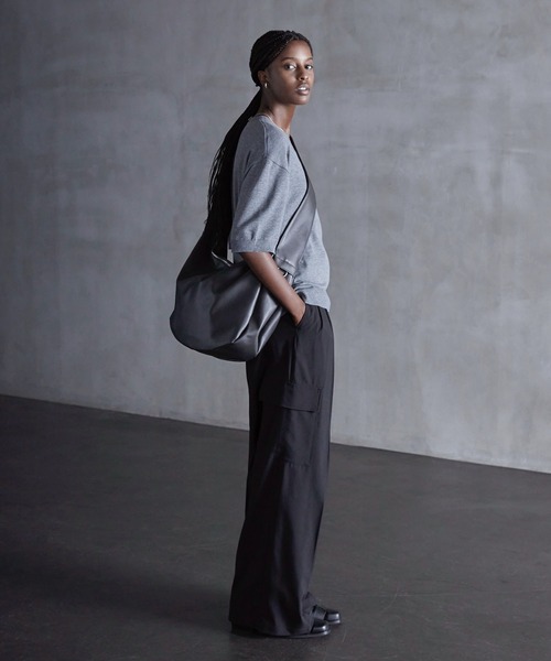 CALLNE】Tech Half Moon Shoulder Bag / テックハーフムーン