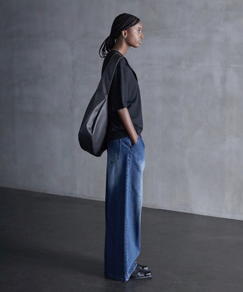 CALLNE】Tech Half Moon Shoulder Bag / テックハーフムーン