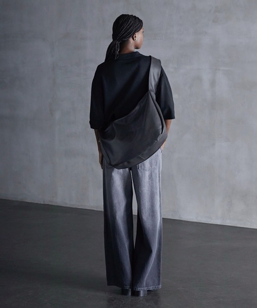CALLNE】Tech Half Moon Shoulder Bag / テックハーフムーン
