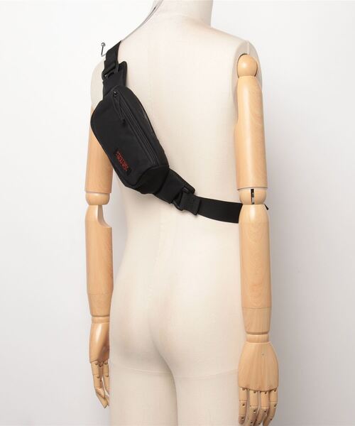 MYSTERY RANCH(ミステリーランチ)の「MYSTERY RANCH FORAGER HIP MINI ミステリーランチ フォーリッジャーヒップミニ ウエストポーチ(ボディバッグ/ウエストポーチ・メンズ・ブラック・FREE)」の5枚目の写真