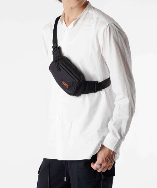 MYSTERY RANCH(ミステリーランチ)の「MYSTERY RANCH FORAGER HIP MINI ミステリーランチ フォーリッジャーヒップミニ ウエストポーチ(ボディバッグ/ウエストポーチ・メンズ・ブラック・FREE)」の14枚目の写真