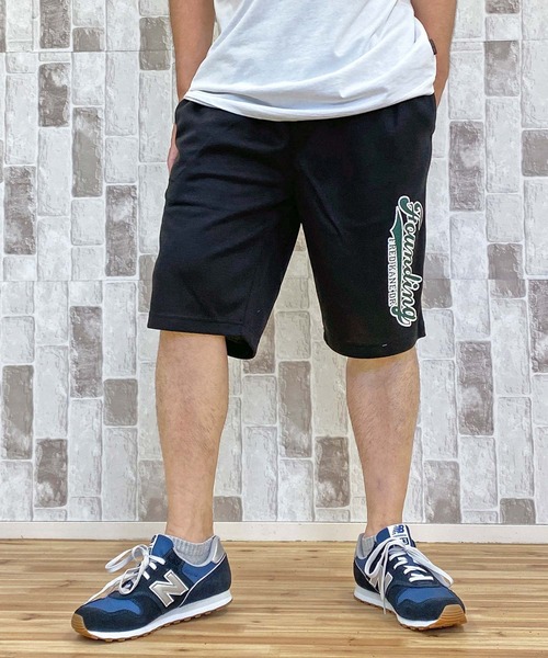 TopIsm(トップイズム)の「アメカジプリント ショートパンツ(スウェットパンツ・メンズ・ライトグレー系3/ライトグレー系2/ブラック系3/ライトグレー系1/ブラック系2/ブルー系1/ブルー系3/グリーン系2/ブルー系2/グリーン系3/グリーン系1/ブラック系1・LL/L/M)」の3枚目の写真