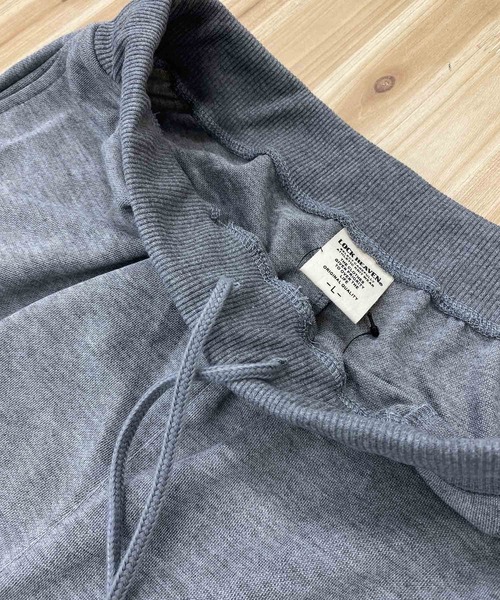 TopIsm(トップイズム)の「アメカジプリント ショートパンツ(スウェットパンツ・メンズ・ライトグレー系3/ライトグレー系2/ブラック系3/ライトグレー系1/ブラック系2/ブルー系1/ブルー系3/グリーン系2/ブルー系2/グリーン系3/グリーン系1/ブラック系1・LL/L/M)」の21枚目の写真