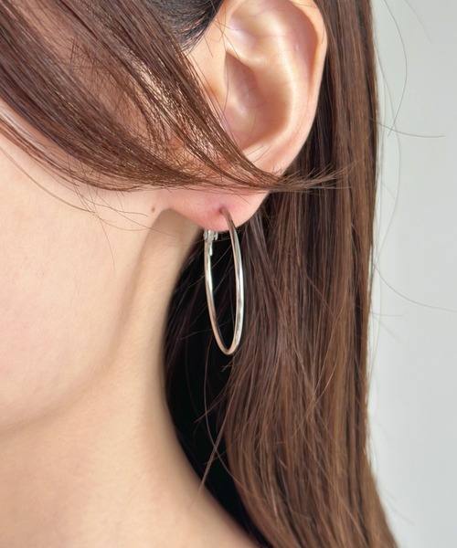 sowang(ソワン)の「クリアデザインフープピアス-clear design hoop pierce-(ピアス(両耳用)・レディース・シルバー/ゴールド・FREE)」の5枚目の写真