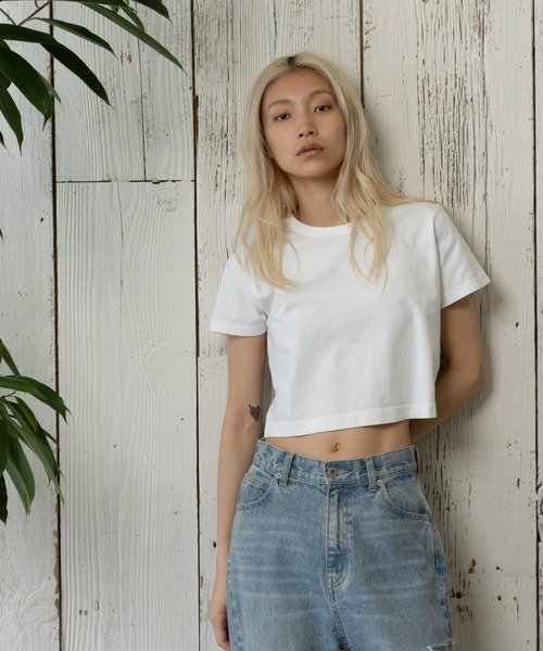 paradigm（パラダイム）の「サイロ天竺コンパクトT（Tシャツ/カットソー・レディース・ダークグレー/ホワイト/ブラック/ピンク/レッド・MEDIUM/SMALL）」の2枚目の写真