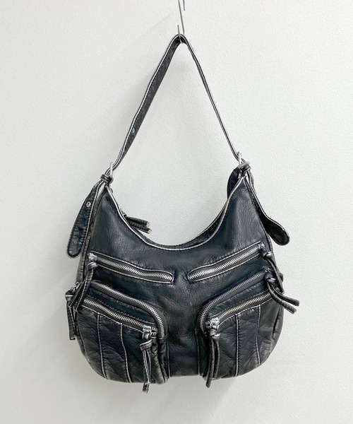 non-hedge(ノンヘッジ)の「ハーフムーン多ポケットショルダーバッグ(ショルダーバッグ・レディース・シルバーグレー/ブラック/ホワイト/ブラウン/シルバー/レッド・FREE)」の16枚目の写真