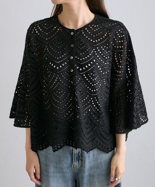 PUAL CE CIN（ピュアルセシン）の「スカラップレースフレアスリーブブラウス（シャツ/ブラウス・レディース・オフホワイト/ブラック・FREE）」の19枚目の写真