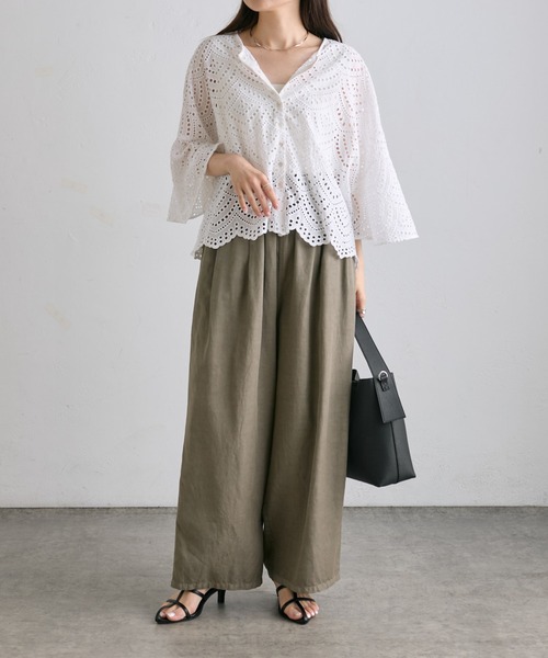 PUAL CE CIN（ピュアルセシン）の「スカラップレースフレアスリーブブラウス（シャツ/ブラウス・レディース・オフホワイト/ブラック・FREE）」の8枚目の写真