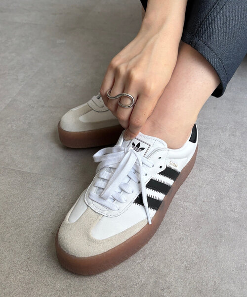 DouDou(ドゥドゥ)の「【adidas/アディダス】SAMBAE W(スニーカー・レディース・ホワイト・23.5cm/24cm/24.5cm)」の10枚目の写真