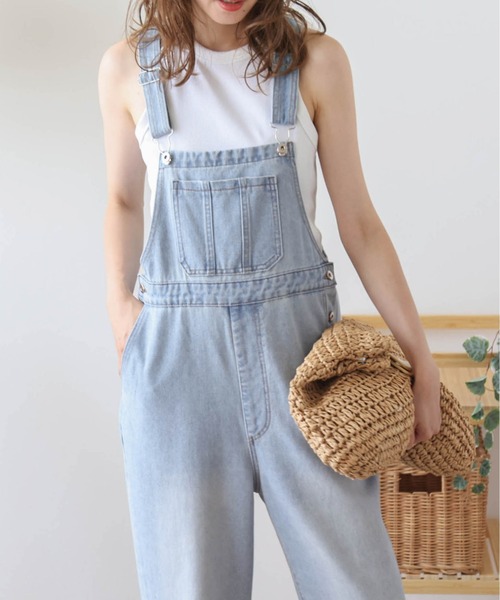 AMELY(エミリー)の「ハートデザイン加工デニムサロペット(サロペット/オーバーオール・レディース・ライトブルー/ブルー・M/L)」の9枚目の写真