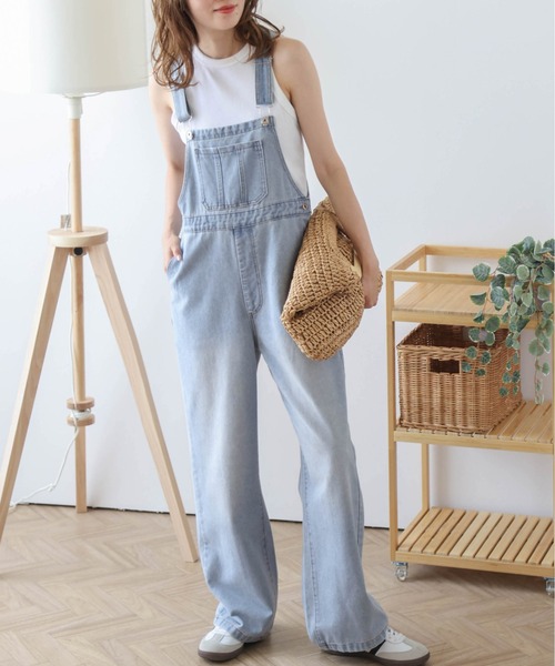 AMELY(エミリー)の「ハートデザイン加工デニムサロペット(サロペット/オーバーオール・レディース・ライトブルー/ブルー・M/L)」の12枚目の写真