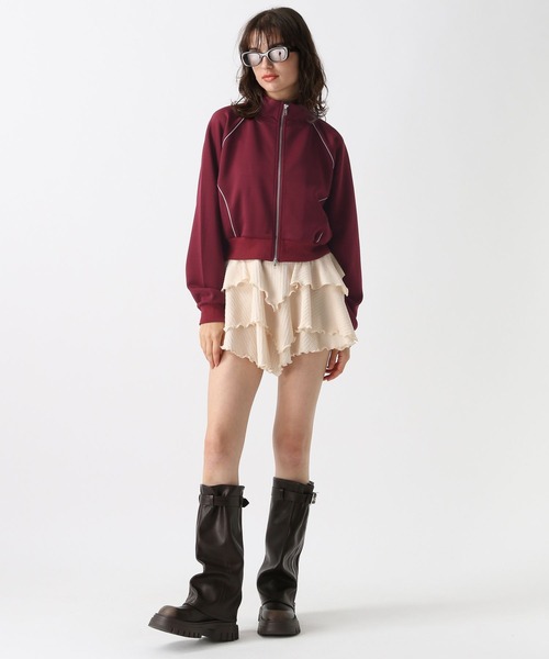 FOREVER 21（フォーエバー トゥエンティーワン）の「【2024FW】ポイントライントラックジャケット（ブルゾン・レディース・グレー/ネイビー/ブラック/レッド・FREE）」の11枚目の写真