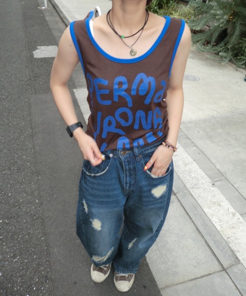 shesame（シーセム）の「graffiti logo tank top（タンクトップ・レディース・ブラウン/ピンク/レッド/クリーム/ブルー・フリー）」の15枚目の写真