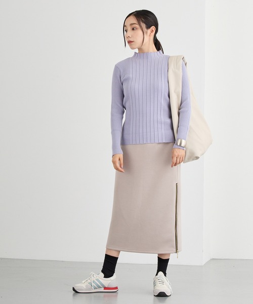 NICOLE white(ニコルホワイト)の「サイドZIPタイトスカート/ダンボールポンチ(スカート・レディース・ブラック/ベージュ/ネイビー/グリーン・FREE)」の14枚目の写真