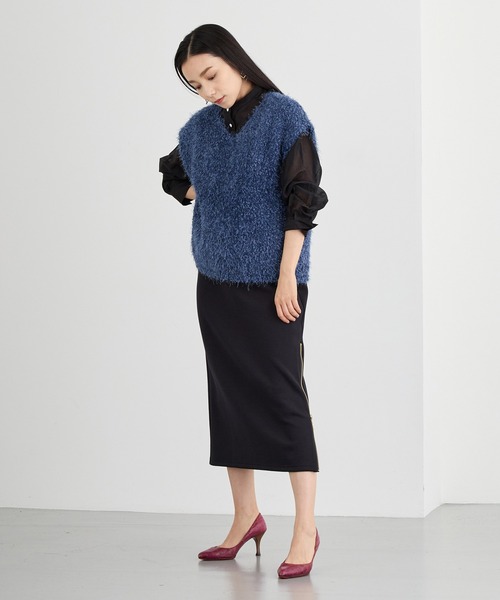 NICOLE white(ニコルホワイト)の「サイドZIPタイトスカート/ダンボールポンチ(スカート・レディース・ブラック/ベージュ/ネイビー/グリーン・FREE)」の5枚目の写真