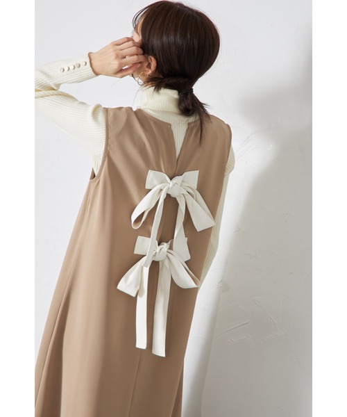 &. NOSTALGIA（アンドドットノスタルジア）の「【ZOZO限定】バックリボンジャンパースカート（ジャンパースカート・レディース・ブラック/ベージュ・M）」の6枚目の写真