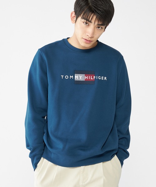 TOMMY HILFIGER(トミーヒルフィガー)の「【オンライン・ZOZO限定カラー】ヒルフィガーロゴ裏起毛スウェット(スウェット・メンズ・ホワイト/ネイビー/ブルー・SMALL/MEDIUM/LARGE/X-LARGE)」の3枚目の写真