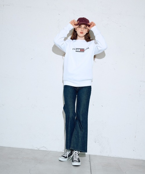TOMMY HILFIGER(トミーヒルフィガー)の「【オンライン・ZOZO限定カラー】ヒルフィガーロゴ裏起毛スウェット(スウェット・メンズ・ホワイト/ネイビー/ブルー・SMALL/MEDIUM/LARGE/X-LARGE)」の4枚目の写真