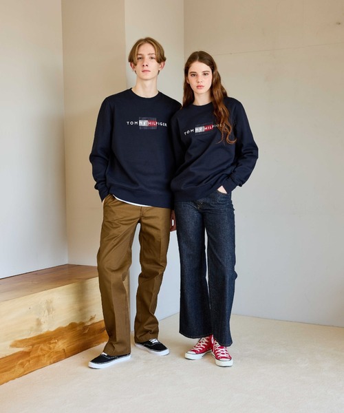 TOMMY HILFIGER(トミーヒルフィガー)の「【オンライン・ZOZO限定カラー】ヒルフィガーロゴ裏起毛スウェット(スウェット・メンズ・ホワイト/ネイビー/ブルー・SMALL/MEDIUM/LARGE/X-LARGE)」の12枚目の写真