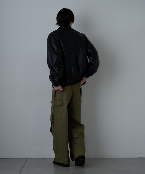 COLONY 2139（コロニートゥーワンスリーナイン）の「Hツイルストレッチパラシュートカーゴパンツ（カーゴパンツ・メンズ・ブラック/カーキ・MEDIUM/LARGE）」の14枚目の写真