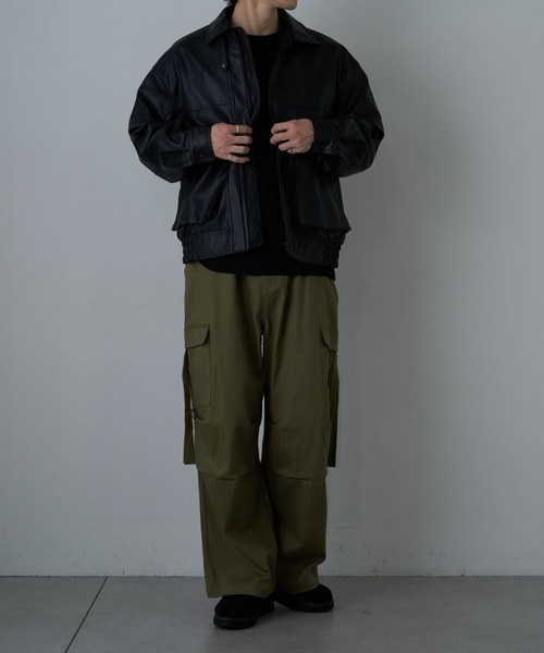 COLONY 2139（コロニートゥーワンスリーナイン）の「Hツイルストレッチパラシュートカーゴパンツ（カーゴパンツ・メンズ・ブラック/カーキ・MEDIUM/LARGE）」の16枚目の写真