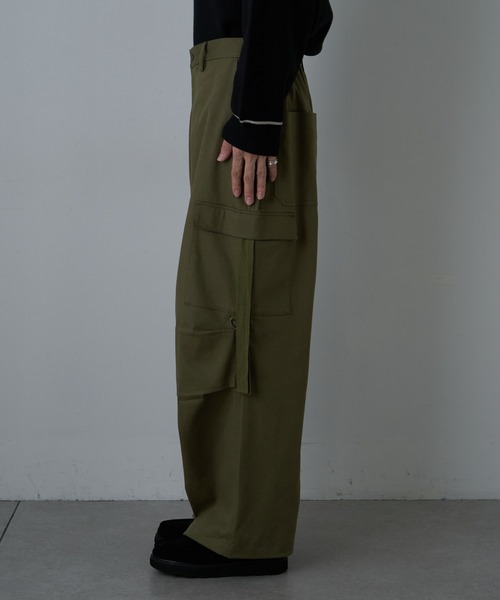 COLONY 2139（コロニートゥーワンスリーナイン）の「Hツイルストレッチパラシュートカーゴパンツ（カーゴパンツ・メンズ・ブラック/カーキ・MEDIUM/LARGE）」の18枚目の写真