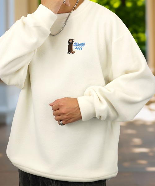 Burner（バーナー）の「【GROOVY STORE】デザイン刺繍 オーバーサイズフリーストレーナー（スウェット・メンズ・アイボリー/ブラック/ネイビー/ラベンダー/スミクロ/ダークグリーン系1/ライトブラック/ブラック系1/ダークブラウン/グリーン系/ダークネイビー/ネイビー系1/ホワイト系4/ブラック系3/ホワイト系/ホワイト系2/ブラック系5/ホワイト系3/ブラック系2/ダークグリーン/ホワイト系5/ブラック系4/ネイビー系2/ホワイト系その他6/ブラック系6/ダークブラウン系2/ダークグリーン系2/ホワイト系7/ブラック系7/杢グレー/グレイッシュブルー・M/L/LL）」の4枚目の写真