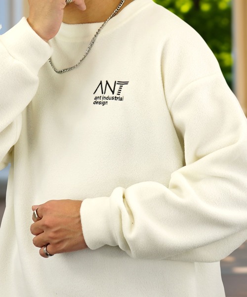 Burner（バーナー）の「【GROOVY STORE】デザイン刺繍 オーバーサイズフリーストレーナー（スウェット・メンズ・アイボリー/ブラック/ネイビー/ラベンダー/スミクロ/ダークグリーン系1/ライトブラック/ブラック系1/ダークブラウン/グリーン系/ダークネイビー/ネイビー系1/ホワイト系4/ブラック系3/ホワイト系/ホワイト系2/ブラック系5/ホワイト系3/ブラック系2/ダークグリーン/ホワイト系5/ブラック系4/ネイビー系2/ホワイト系その他6/ブラック系6/ダークブラウン系2/ダークグリーン系2/ホワイト系7/ブラック系7/杢グレー/グレイッシュブルー・M/L/LL）」の7枚目の写真