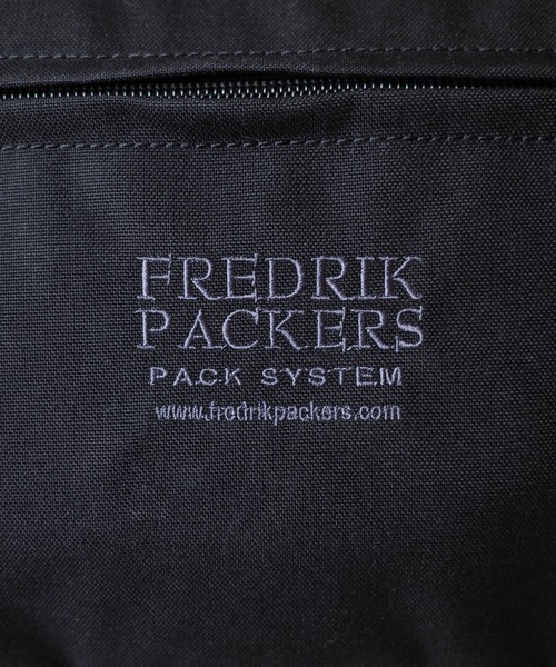 FREDRIK PACKERS(フレドリックパッカーズ)の「『FREDRIK PACKERS』500D ARC ラウンドショルダーバッグ(ショルダーバッグ・レディース・ブラック・FREE)」の3枚目の写真