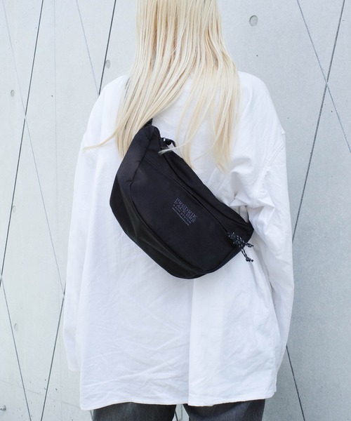 FREDRIK PACKERS(フレドリックパッカーズ)の「『FREDRIK PACKERS』500D ARC ラウンドショルダーバッグ(ショルダーバッグ・レディース・ブラック・FREE)」の14枚目の写真