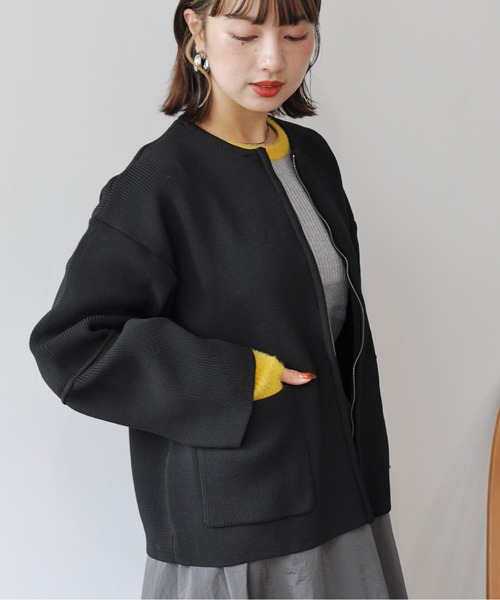 Meli rich（メリーリッチ）の「ランタンスリーブノーカラーブルゾン（ブルゾン・レディース・ブラック/グレイッシュベージュ/グレー・FREE）」の5枚目の写真