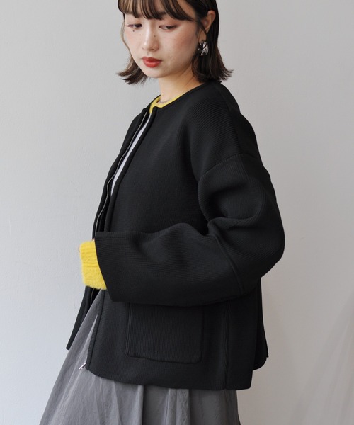 Meli rich（メリーリッチ）の「ランタンスリーブノーカラーブルゾン（ブルゾン・レディース・ブラック/グレイッシュベージュ/グレー・FREE）」の6枚目の写真