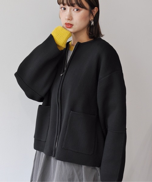 Meli rich（メリーリッチ）の「ランタンスリーブノーカラーブルゾン（ブルゾン・レディース・ブラック/グレイッシュベージュ/グレー・FREE）」の12枚目の写真
