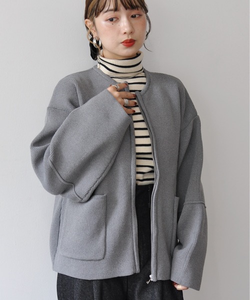 Meli rich（メリーリッチ）の「ランタンスリーブノーカラーブルゾン（ブルゾン・レディース・ブラック/グレイッシュベージュ/グレー・FREE）」の19枚目の写真