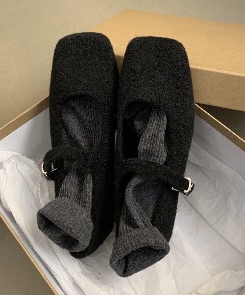 mebole(メボレ)の「メリージェーンフラットシューズ(パンプス・レディース・グレー/ブラウン/ブラック・MEDIUM/LARGE/SMALL)」の5枚目の写真